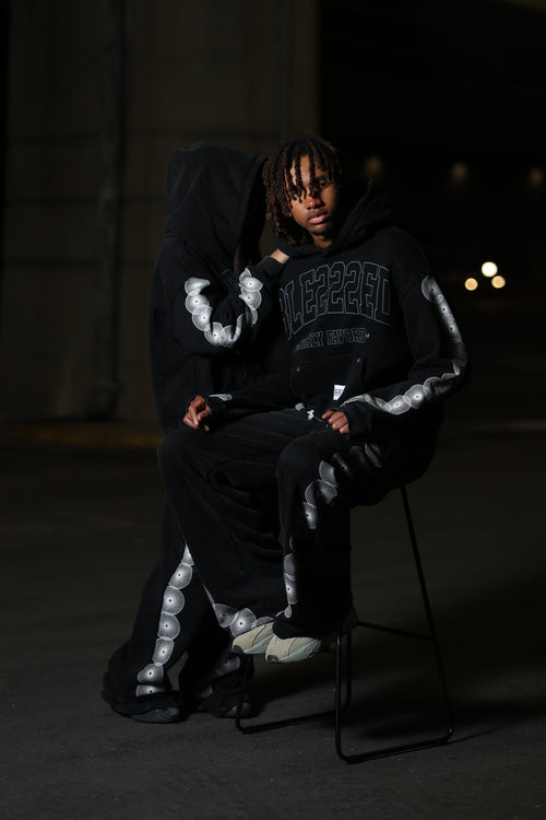 '2Tarry Night' Sweatpants