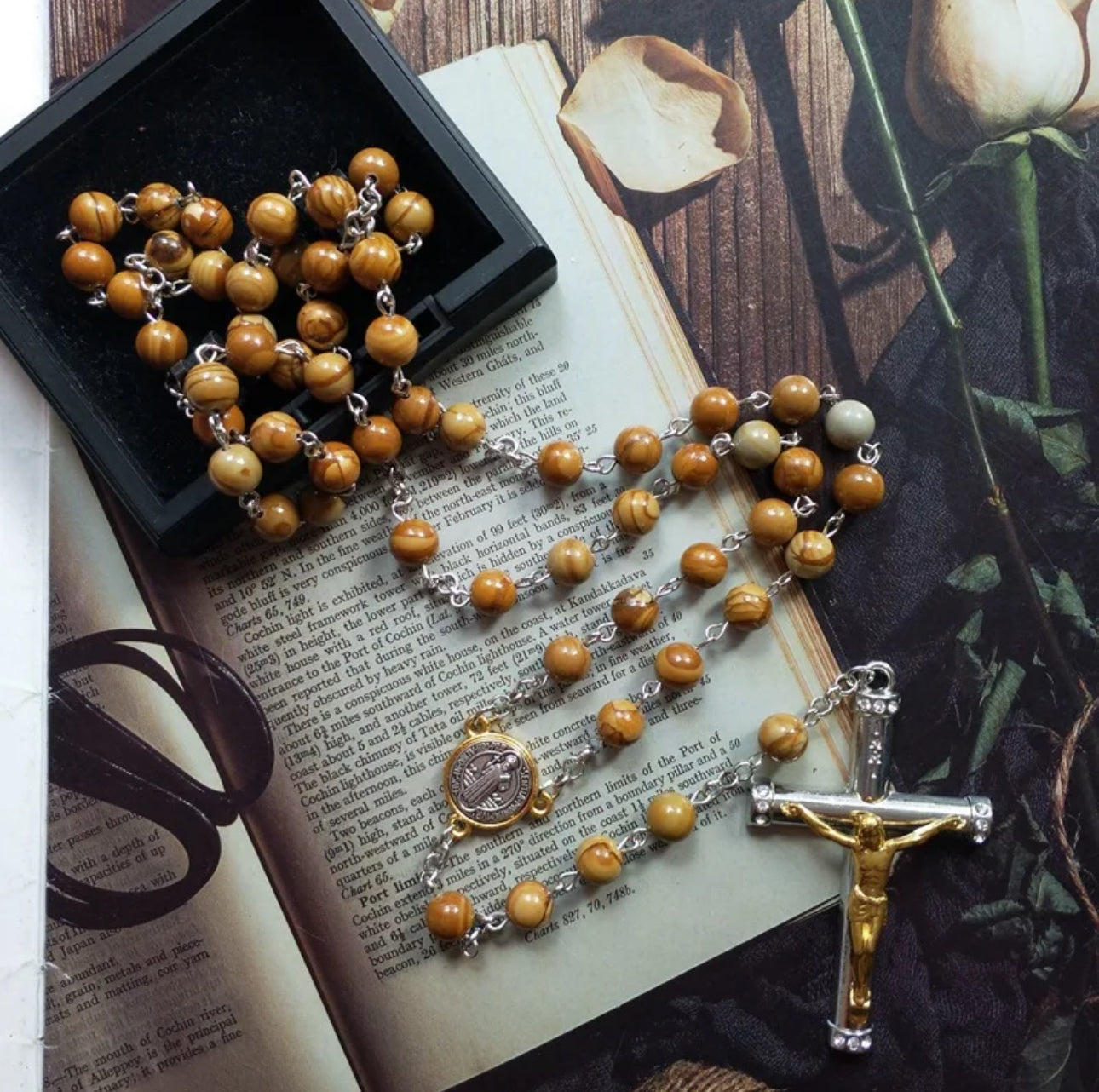 Handcrafted Rosary with Genuine Serpeggiante Beads